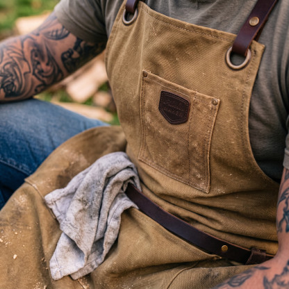 Apron for men, waterproof, stain resistant, multipockets