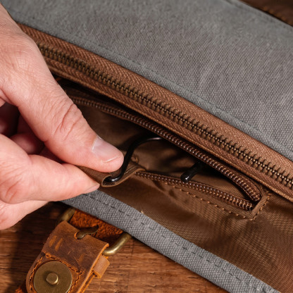 Trousse de toilette à suspendre TRAPPEUR toile waxée | Alaskan MAKER
