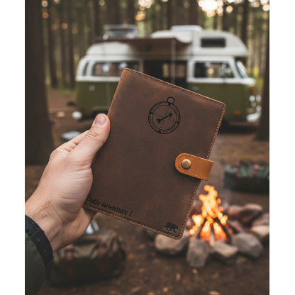 Pochette carte grise en cuir