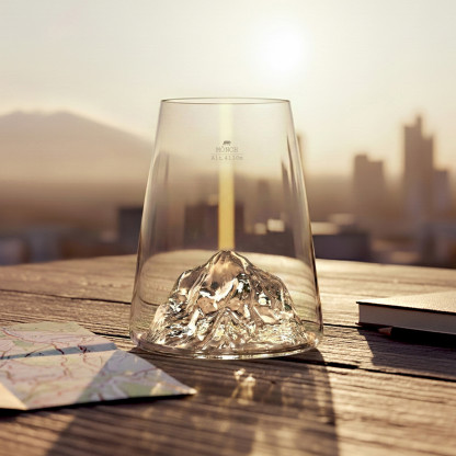 Mönch tumbler glass, embossed mountain